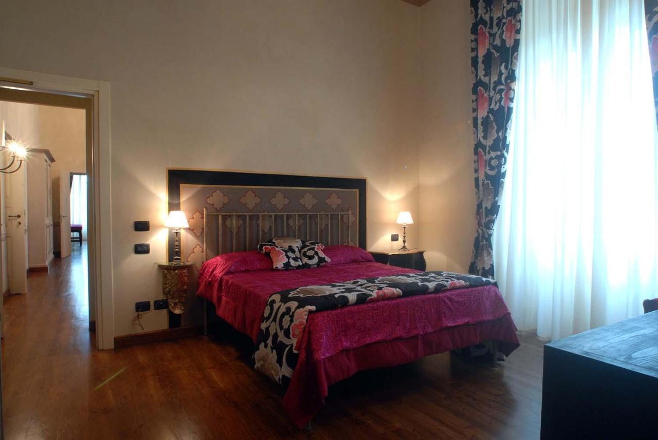 Castello Di Pontebosio Luxury 4*